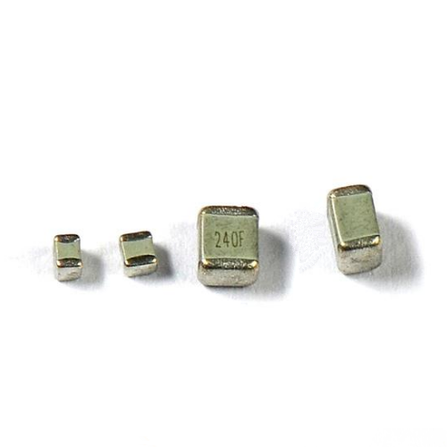 high-Q capacitor